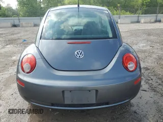 2008 Volkswagen Beetle S z VIN 3VWRW31C98M501653, wystawiony jako Copart lot #55270815 z przebiegiem 137 318 mil mil oraz Nie do naprawy • Non repairable. Historia ofert i sprzedaży dostępna na DreamBid. Obrazek 6.