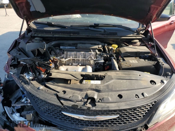 2017 Chrysler 200 Touring z VIN 1C3CCCFB1HN504445, wystawiony jako Copart lot #52371275 z przebiegiem 121 703 mil mil oraz Szkoda całkowita • Salvage title. Historia ofert i sprzedaży dostępna na DreamBid. Obrazek 12.