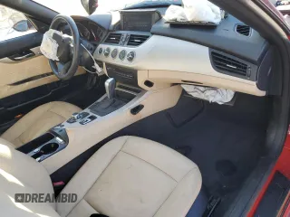 2011 BMW Z4 sDrive30i with VIN WBALM5C55BE379280, listed as a Copart auction lot 81977024 with 40,254 mi miles and Salvage Title. Bid and sale history available at carsss.com. Image 8.