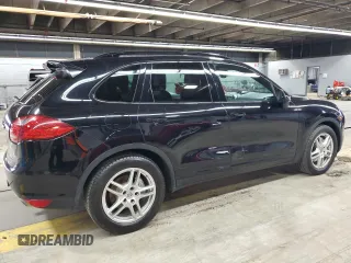 2013 Porsche Cayenne S Hybrid с VIN WP1AE2A22DLA16060, выставлен на аукционе Copart как лот 51253425 с пробегом 131 955 миль миль и Чистый • Clean title. История ставок и продаж доступна на DreamBid. Изображение 3.