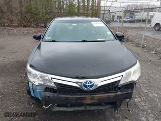 2013 Toyota Camry Hybrid LE with VIN 4T1BD1FK5DU089991, listed as a IAAI auction lot 41953719 with 222,713 mi miles. Bid and sale history available at carsss.com. Image 13.
