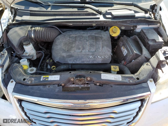 2014 Chrysler Town & Country Touring with VIN 2C4RC1BG8ER111973, listed as a Copart auction lot 49865355 with 124,378 mi miles and Clean Title. Bid and sale history available at carsss.com. Image 12.