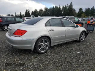 2006 Acura RL with VIN JH4KB16526C000258, listed as a Copart auction lot 50837075 with 129,833 mi miles and Salvage Title. Bid and sale history available at DreamBid. Image 3.