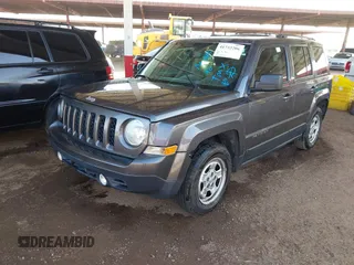 2017 Jeep Patriot Sport SE with VIN 1C4NJPBA3HD136578, listed as a IAAI auction lot 41733206 with 193,522 mi miles and . Bid and sale history available at DreamBid. Image 2.