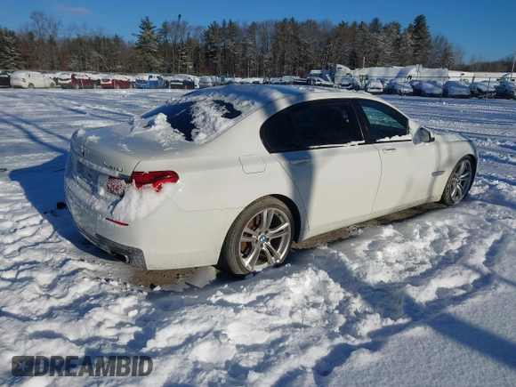 2014 BMW 7 Series 740Li xDrive with VIN WBAYF4C57ED282182, listed as a IAAI auction lot 41324877 with 102,699 mi miles. Bid and sale history available at carsss.com. Image 4.