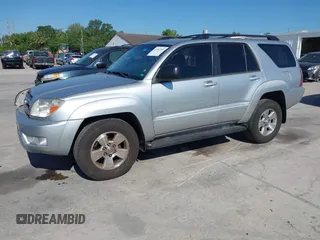 2005 Toyota 4Runner SR5 z VIN JTEZU14RX50048814, wystawiony jako IAAI lot #42042996 z przebiegiem 161 710 mil mil oraz . Historia ofert i sprzedaży dostępna na DreamBid. Obrazek 2.