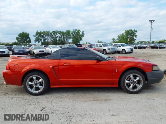 2000 Ford Mustang GT с VIN 1FAFP45XXYF125797, выставлен на аукционе IAAI как лот 42470212 с пробегом 183 845 миль миль и . История ставок и продаж доступна на DreamBid. Изображение 13.