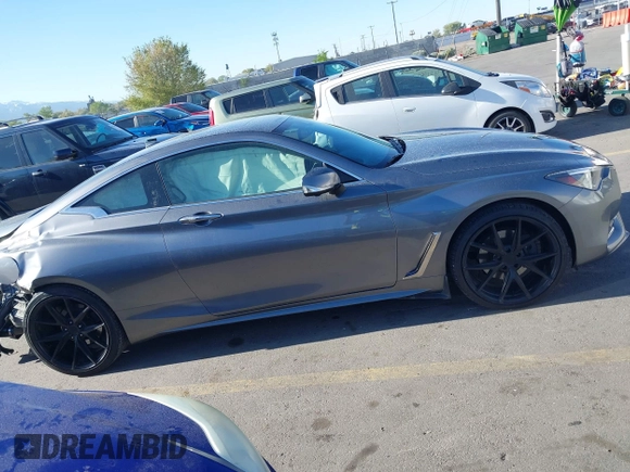 2017 Infiniti Q60 Premium z VIN JN1EV7EL1HM550673, wystawiony jako IAAI lot #42136390 z przebiegiem 32 063 mil mil oraz . Historia ofert i sprzedaży dostępna na DreamBid. Obrazek 13.