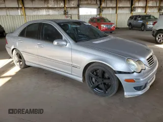 2006 Mercedes-Benz C 230 Sport z VIN WDBRF56H66F730712, wystawiony jako Copart lot #70977294 z przebiegiem 161 276 mil mil oraz Szkoda całkowita • Salvage title. Historia ofert i sprzedaży dostępna na DreamBid. Obrazek 4.