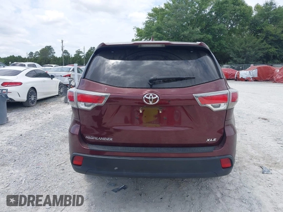 2016 Toyota Highlander XLE z VIN 5TDKKRFH2GS167956, wystawiony jako IAAI lot #42170195 z przebiegiem 142 181 mil mil oraz . Historia ofert i sprzedaży dostępna na DreamBid. Obrazek 16.