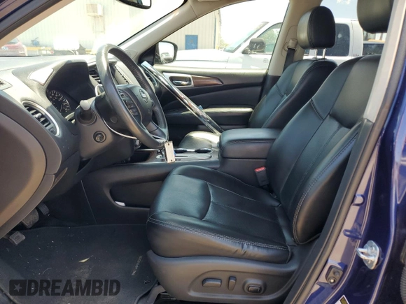 2017 Nissan Pathfinder Platinum with VIN 5N1DR2MNXHC613306, listed as a Copart auction lot 62641485 with 161,737 mi miles and Salvage title. Bid and sale history available at DreamBid. Image 7.