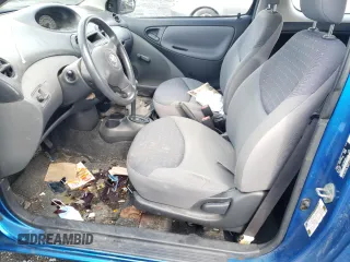 2005 Toyota ECHO z VIN JTDJT123X50066099, wystawiony jako Copart lot #74203284 z przebiegiem 134 249 mil mil oraz Szkoda całkowita • Salvage title. Historia ofert i sprzedaży dostępna na DreamBid. Obrazek 7.