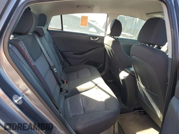 2019 Hyundai Ioniq Blue z VIN KMHC65LC7KU162553, wystawiony jako Copart lot #82492024 z przebiegiem Nie podano mil oraz Szkody całkowita. Historia ofert i sprzedaży dostępna na DreamBid. Obrazek 10.