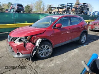 2017 Nissan Rogue SV z VIN JN1BJ1CP6HW015926, wystawiony jako Copart lot #55131015 z przebiegiem 80 346 mil mil oraz Szkoda całkowita • Salvage title. Historia ofert i sprzedaży dostępna na DreamBid. Obrazek 1.