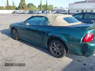 2000 Ford Mustang with VIN 1FAFP444XYF207441, listed as a IAAI auction lot 42120700 with 119,335 mi miles. Bid and sale history available at carsss.com. Image 6.