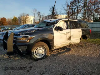 2022 Ford Expedition Max XL z VIN 1FMJK1GT3NEA52622, wystawiony jako Copart lot #78085524 z przebiegiem 2 730 mil mil oraz Czysty tytuł • Clean title. Historia ofert i sprzedaży dostępna na DreamBid. Obrazek 1.