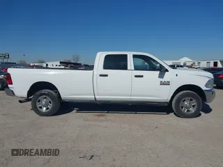 2015 Ram 2500 Tradesman с VIN 3C6UR5HL8FG670037, выставлен на аукционе IAAI как лот 41410963 с пробегом 309 304 миль миль и . История ставок и продаж доступна на DreamBid. Изображение 13.