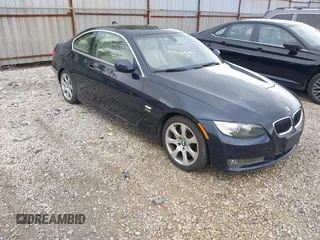 2010 BMW 3 Series 335i xDrive z VIN WBAWC7C51AE271023, wystawiony jako IAAI lot #42435046 z przebiegiem 114 171 mil mil oraz . Historia ofert i sprzedaży dostępna na DreamBid. Obrazek 1.