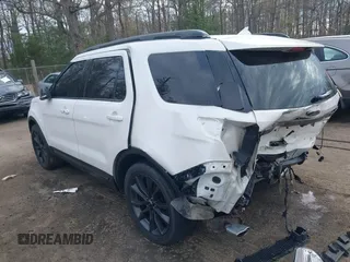 2018 Ford Explorer XLT with VIN 1FM5K8D81JGA17361, listed as a IAAI auction lot 41845265 with 105,891 mi miles and . Bid and sale history available at carsss.com. Image 3.