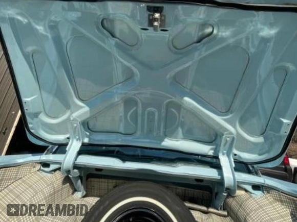 1959 Ford Thunderbird с VIN J9YH146358, выставлен на аукционе Copart как лот 65857145 с пробегом 12 500 миль миль и Чистый • Clean title. История ставок и продаж доступна на DreamBid. Изображение 13.