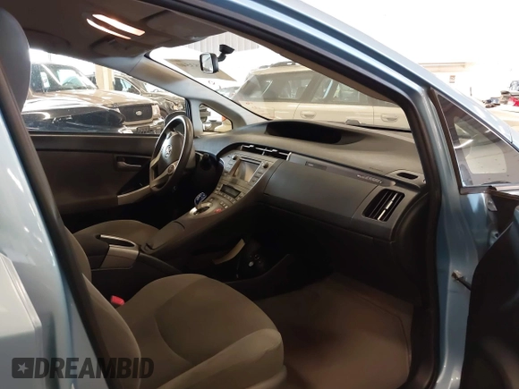 2013 Toyota Prius with VIN JTDKN3DP6D3036427, listed as a IAAI auction lot 41883540 with 173,781 mi miles and . Bid and sale history available at DreamBid. Image 5.