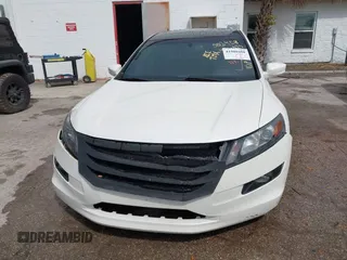 2011 Honda Accord Crosstour EX-L with VIN 5J6TF1H57BL003958, listed as a IAAI auction lot 41980488 with 177,946 mi miles. Bid and sale history available at carsss.com. Image 6.