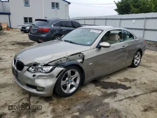 2007 BMW 3 Series 328i z VIN WBAWL13597PX13122, wystawiony jako Copart lot #60197245 z przebiegiem 168 704 mil mil oraz Szkoda całkowita • Salvage title. Historia ofert i sprzedaży dostępna na DreamBid. Obrazek 1.
