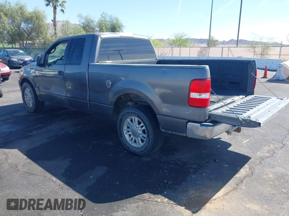 2004 Ford F-150 STX with VIN 1FTRX12W04NB32291, listed as a IAAI auction lot 42088596 with 233,491 mi miles. Bid and sale history available at carsss.com. Image 3.