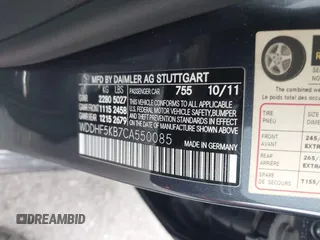 2012 Mercedes-Benz E E 350 Luxury with VIN WDDHF5KB7CA550085, listed as a IAAI auction lot 40112623 with 103,023 mi miles and . Bid and sale history available at carsss.com. Image 9.