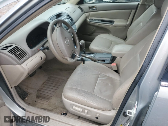 2006 Toyota Camry LE z VIN 4T1BF32K06U621520, wystawiony jako Copart lot #54069555 z przebiegiem 195 499 mil mil oraz Szkoda całkowita • Salvage title. Historia ofert i sprzedaży dostępna na DreamBid. Obrazek 7.