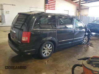 2009 Chrysler Town & Country Touring with VIN 2A8HR54179R647290, listed as a Copart auction lot 54488785 with 223,756 mi miles and Salvage Title. Bid and sale history available at DreamBid. Image 3.