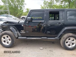 2013 Jeep Wrangler Unlimited Sahara with VIN 1C4BJWEG2DL549864, listed as a IAAI auction lot 42250556 with 231,018 mi miles and . Bid and sale history available at DreamBid. Image 15.