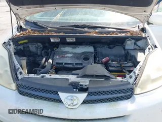 2005 Toyota Sienna XLE with VIN 5TDZA22C95S272882, listed as a IAAI auction lot 42045570 with 341,267 mi miles and . Bid and sale history available at DreamBid. Image 10.