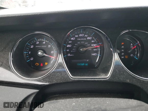 2011 Ford Taurus Limited z VIN 1FAHP2FW3BG107341, wystawiony jako Copart lot #53926025 z przebiegiem 198 369 mil mil oraz Szkoda całkowita • Salvage title. Historia ofert i sprzedaży dostępna na DreamBid. Obrazek 9.