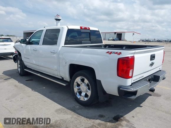 2018 Chevrolet Silverado 1500 LTZ with VIN 3GCUKSEC5JG316257, listed as a IAAI auction lot 39563628 with 62,872 mi miles. Bid and sale history available at carsss.com. Image 3.