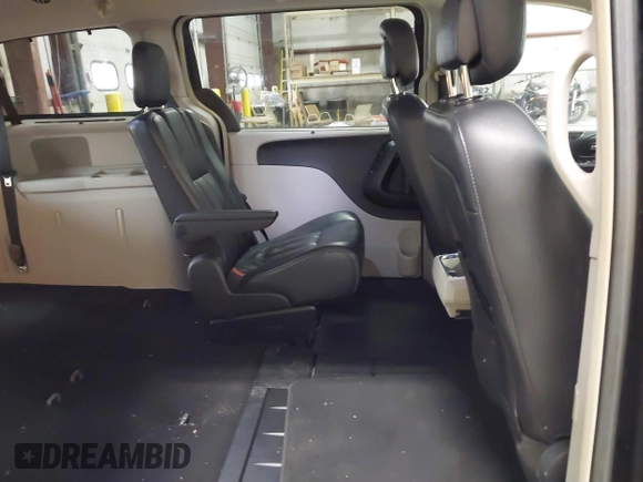 2012 Chrysler Town & Country Touring L with VIN 2C4RC1CGXCR170910, listed as a IAAI auction lot 41911179 with 167,850 mi miles and . Bid and sale history available at carsss.com. Image 8.