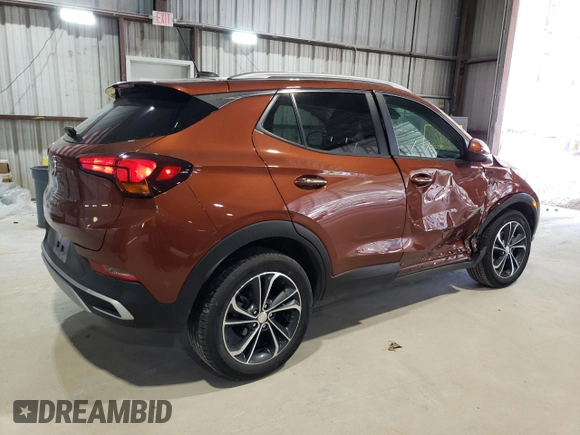 2020 Buick Encore GX Select с VIN KL4MMESL8LB113756, выставлен на аукционе Copart как лот 52450715 с пробегом 58 342 миль миль и Списание • Salvage title. История ставок и продаж доступна на DreamBid. Изображение 3.