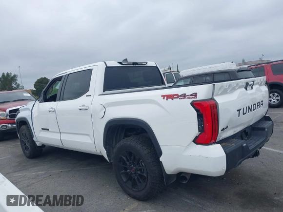 2024 Toyota Tundra Limited z VIN 5TFWA5DB2RX156299, wystawiony jako IAAI lot #42425471 z przebiegiem 41 874 mil mil oraz . Historia ofert i sprzedaży dostępna na DreamBid. Obrazek 14.