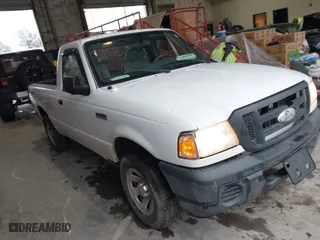 2008 Ford Ranger XL with VIN 1FTYR10D38PA77885, listed as a IAAI auction lot 41560711 with 132,301 mi miles. Bid and sale history available at carsss.com. Image 1.
