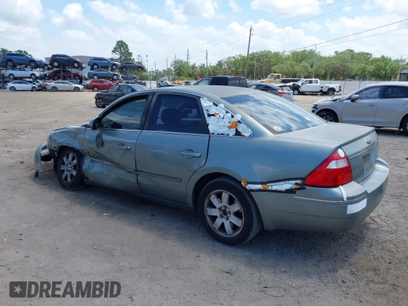 2005 Ford Five Hundred SEL z VIN 1FAFP241X5G118341, wystawiony jako IAAI lot #42012730 z przebiegiem Nie podano mil oraz . Historia ofert i sprzedaży dostępna na DreamBid. Obrazek 13.