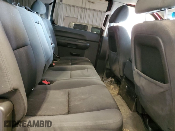 2009 Chevrolet Silverado 1500 LT with VIN 3GCEK233X9G178959, listed as a Copart auction lot 42792895 with 158,752 mi miles and Non Repairable. Bid and sale history available at DreamBid. Image 10.