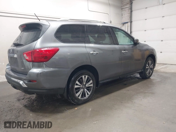 2017 Nissan Pathfinder SV with VIN 5N1DR2MM1HC668654, listed as a IAAI auction lot 42500600 with 71,434 mi miles and . Bid and sale history available at DreamBid. Image 4.