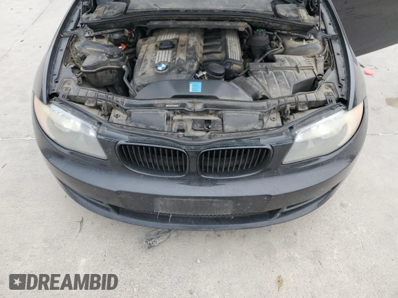 2010 BMW 1 Series 128i z VIN WBAUL7C59AVJ77852, wystawiony jako Copart lot #88792815 z przebiegiem 163 488 mil mil oraz Szkoda całkowita • Salvage title. Historia ofert i sprzedaży dostępna na DreamBid. Obrazek 11.