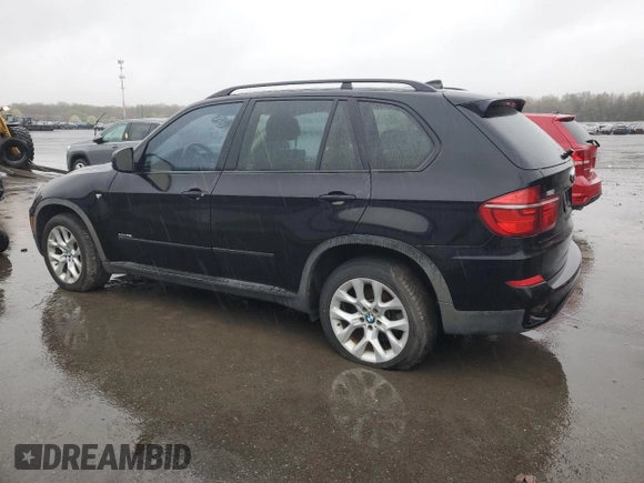 2011 BMW X5 35i with VIN 5UXZV4C50BL402804, listed as a Copart auction lot 51707735 with 118,209 mi miles and Clean Title. Bid and sale history available at carsss.com. Image 2.