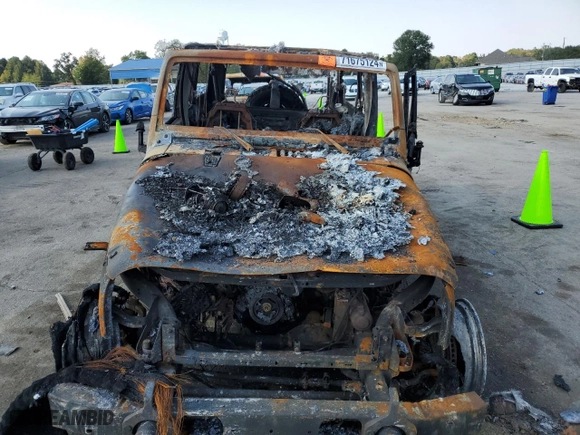 2018 Jeep Wrangler JK Unlimited Rubicon Recon with VIN 1C4BJWFG2JL860625, listed as a Copart auction lot 71675124 with 0 mi miles and Salvage Title. Bid and sale history available at carsss.com. Image 5.