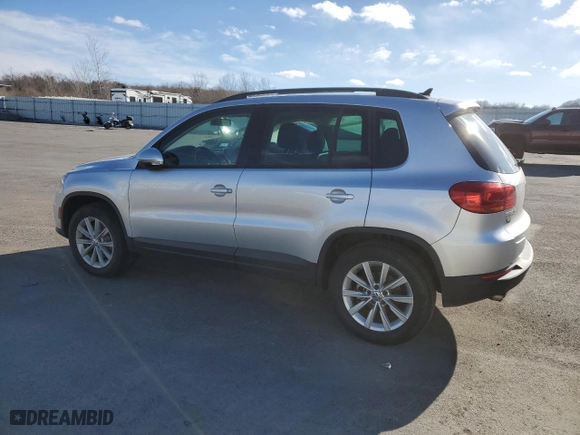 2015 Volkswagen Tiguan S with VIN WVGBV7AX8FW565743, listed as a Copart auction lot 45638295 with 116,814 mi miles and Clean Title. Bid and sale history available at carsss.com. Image 2.