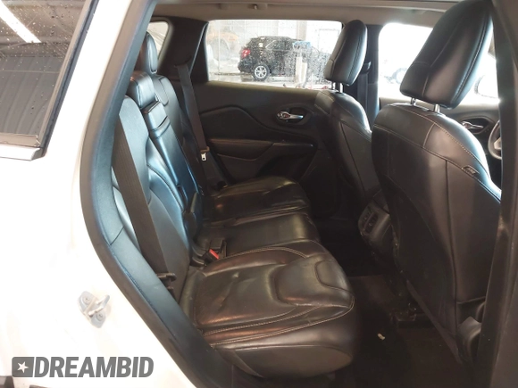 2015 Jeep Cherokee Limited with VIN 1C4PJMDS2FW682142, listed as a IAAI auction lot 41399903 with 124,918 mi miles and . Bid and sale history available at DreamBid. Image 8.