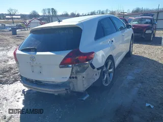 2013 Toyota Venza LE with VIN 4T3ZK3BB3DU062723, listed as a IAAI auction lot 41350689 with 164,070 mi miles. Bid and sale history available at carsss.com. Image 4.
