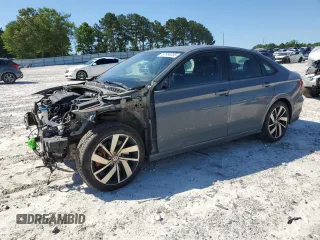 2021 Volkswagen Jetta S with VIN 3VW6T7BU8MM017185, listed as a Copart auction lot 57680005 with 113,374 mi miles and Salvage title. Bid and sale history available at DreamBid. Image 1.