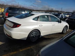 2022 Hyundai Sonata Hybrid SEL with VIN KMHL34JJ2NA038197, listed as a Copart auction lot 41202954 with 53,073 mi miles. Bid and sale history available at carsss.com. Image 3.